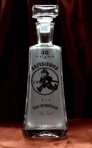 KARAFKA SKOŚNA 0,7 l - Urodziny, Strażak (1)