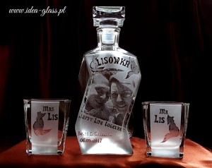 KARAFKA ŁAMANA 0,7 l + 2 szklanki do whisky - PREZENT NA ŚLUB ze zdjęciem! (1)