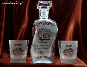 KARAFKA ŁAMANA 0,7 l + 2 szklanki do whisky - PREZENT NA ŚLUB Strażak (1)