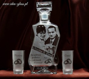 KARAFKA ŁAMANA 0,7 l + 2 kieliszki do wódki/nalewki - ROCZNICA ŚLUBU ze zdjęciem! (1)