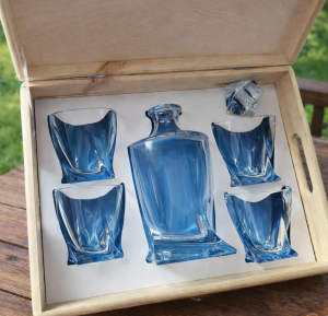 SKRZYNKA 1+4 do zestawu whisky BOHEMIA QUADRO 