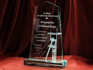 STATUETKA PIRAMIDA - Emerytura