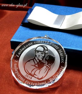 MEDAL SZKLANY w etui śr. 7cm- Emerytura